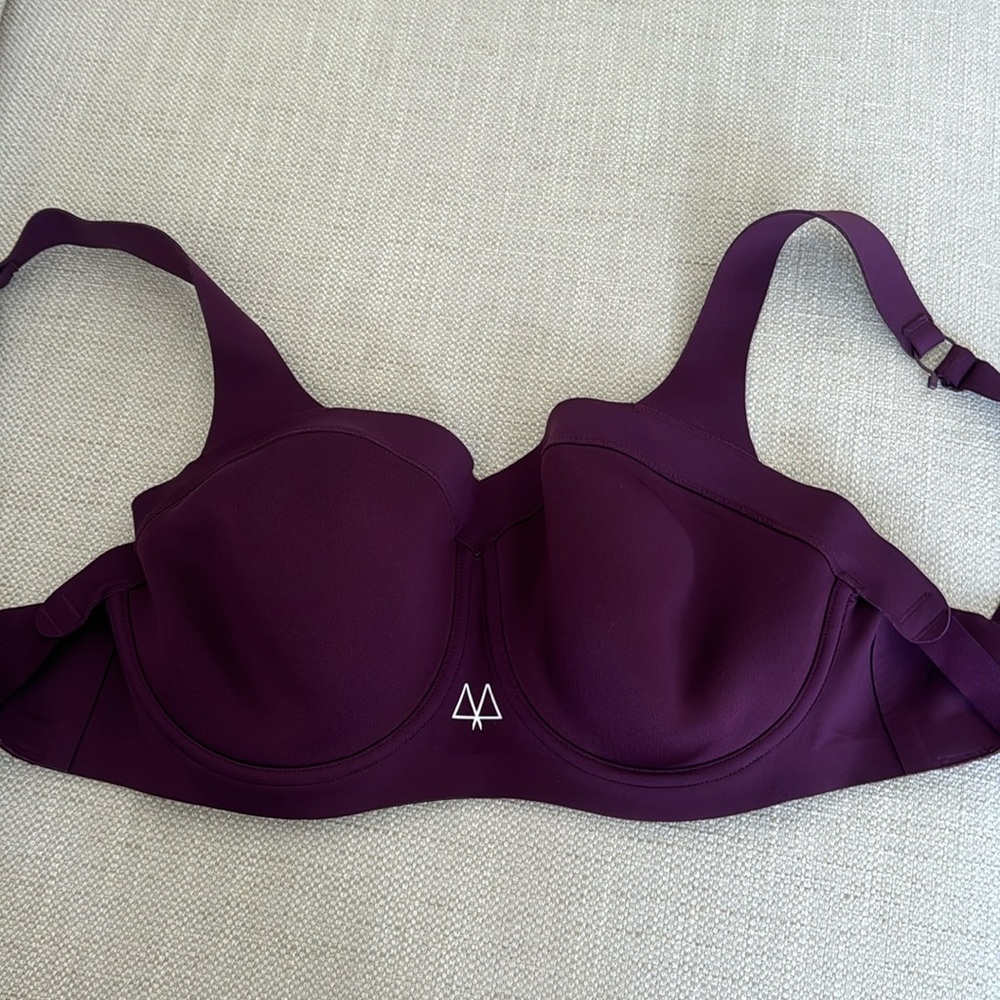 MAAREE Battle Wired Sports Bra High Impact Size 30FF